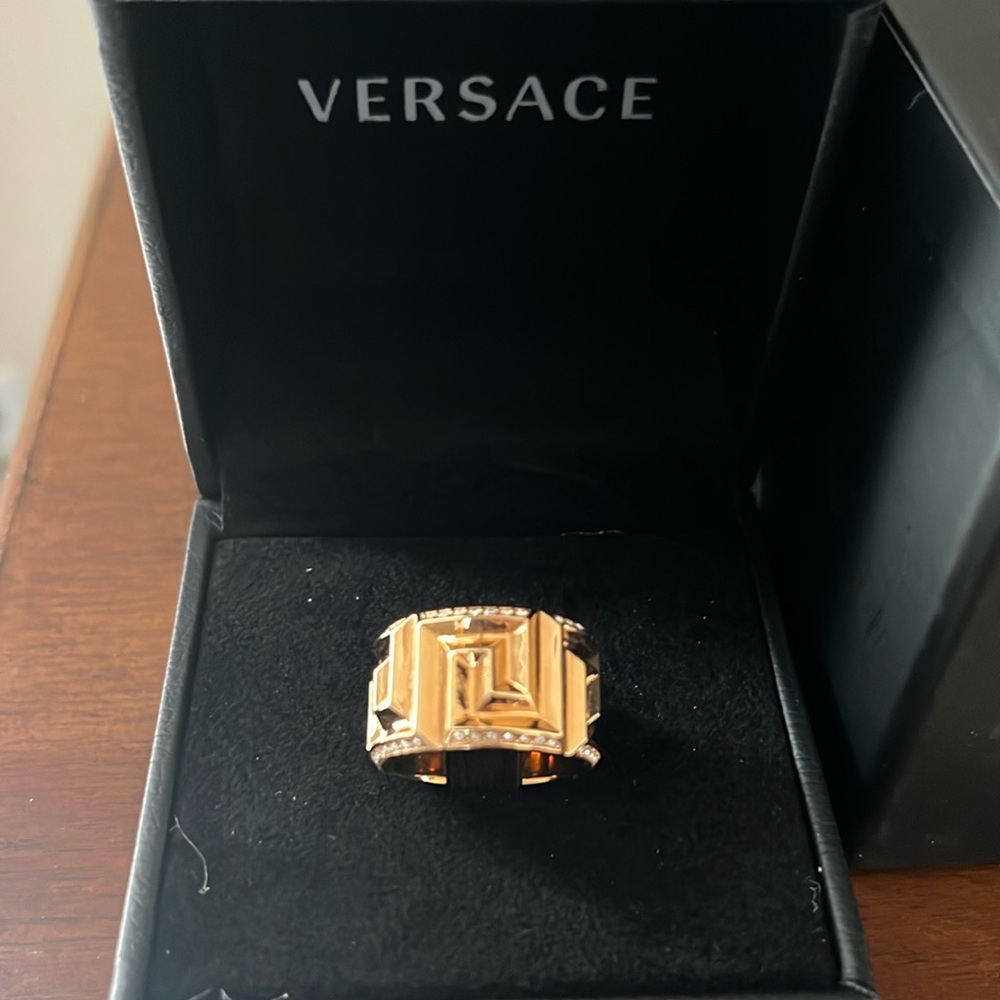 Versace Crystal Greca Ring